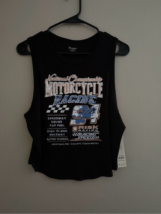 No Boundaries Tops - NWT No Boundaries Motorcycle Racing Graphic Tank Top - XL
